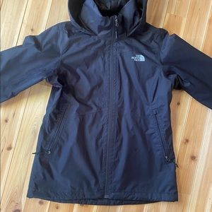 The North Face Dryvent Rain Jacket 🌲🌧